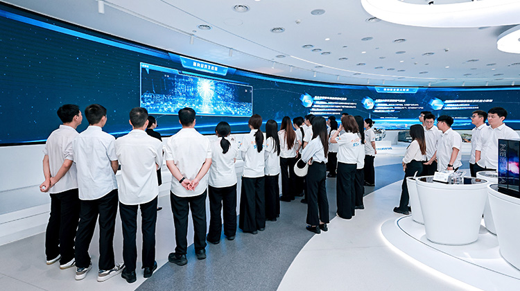 Z6��������ʱ���й������ٷ���վ