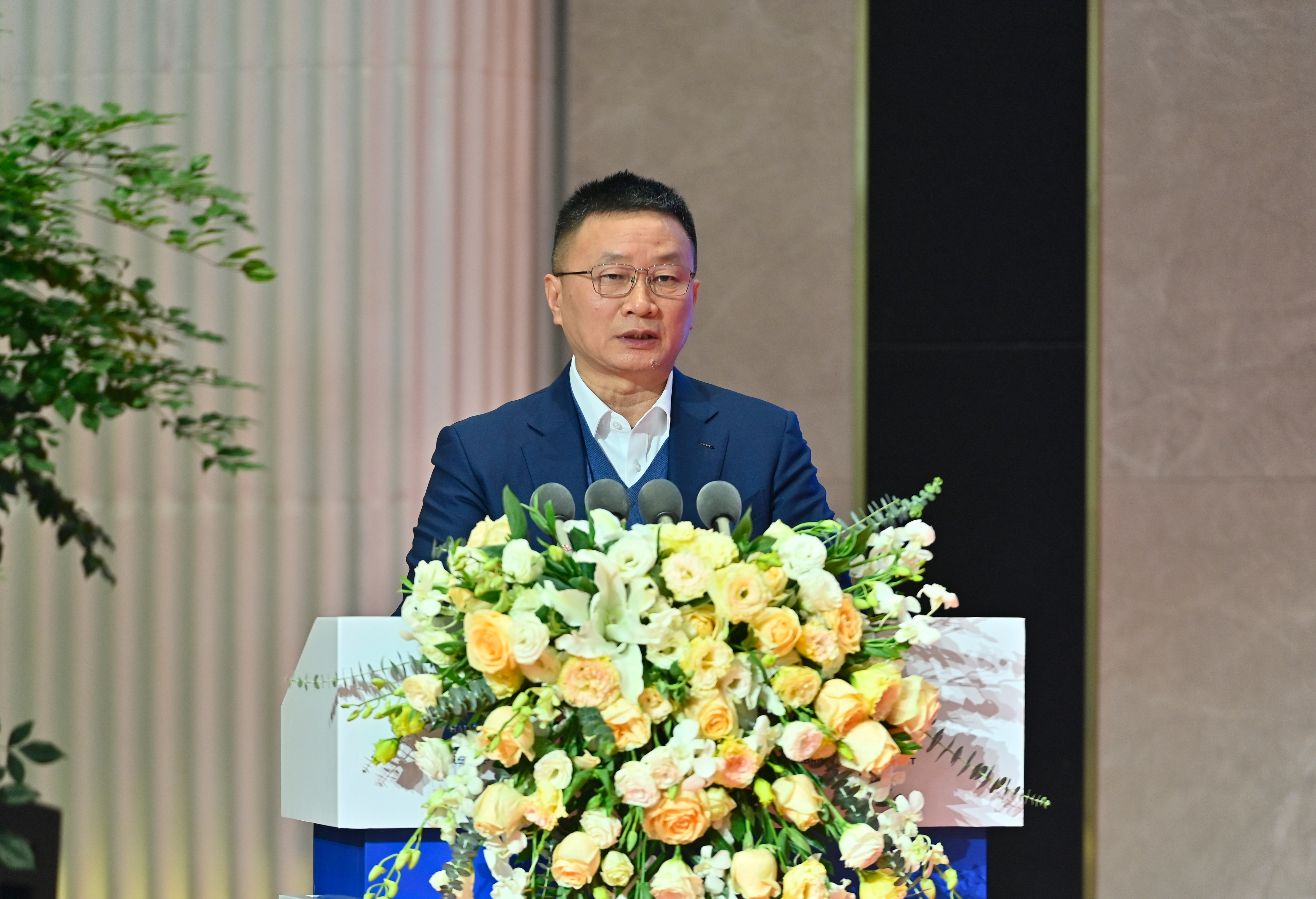 Z6��������ʱ���й������ٷ���վ